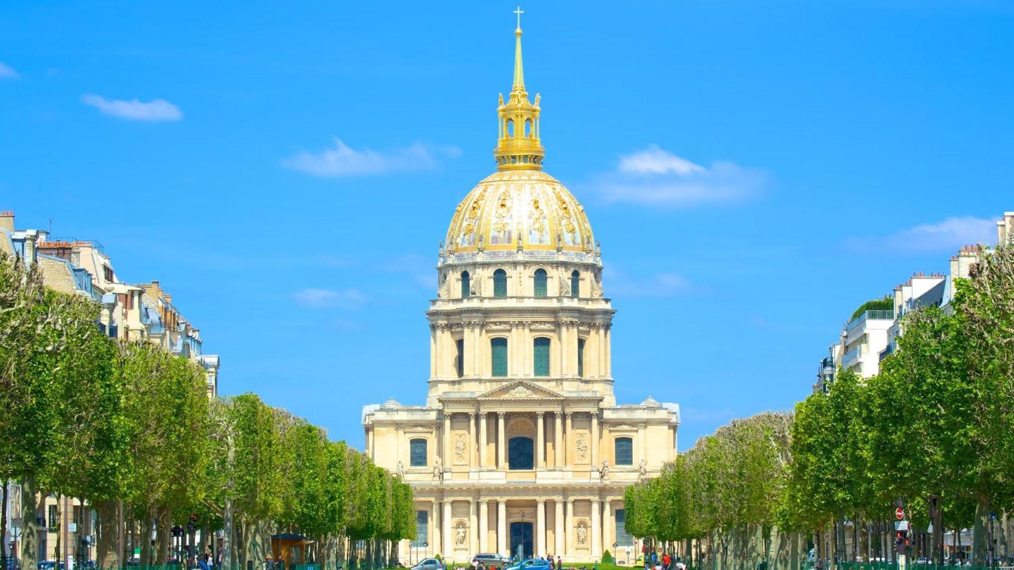 Stunning Apartment Near Eiffel Tower Parijs Buitenkant foto