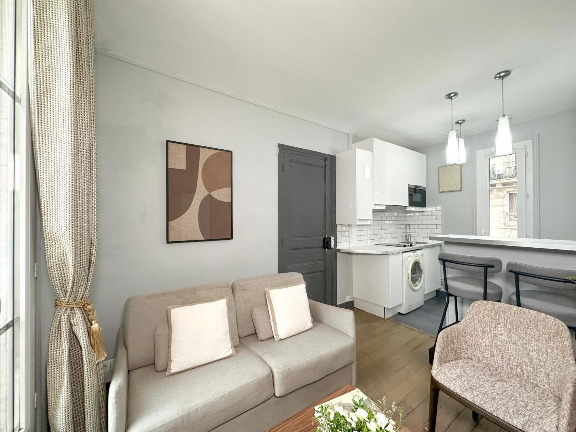 Stunning Apartment Near Eiffel Tower Parijs Buitenkant foto